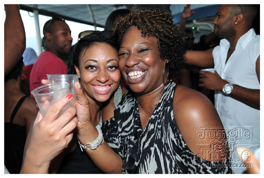 silent_morning_2012-184