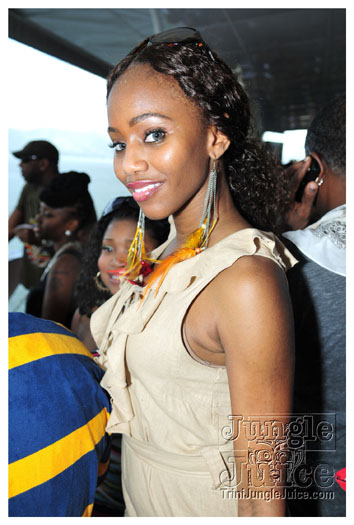 silent_morning_2012-185