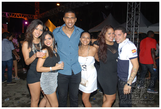 the_hills_2012_dec26-075