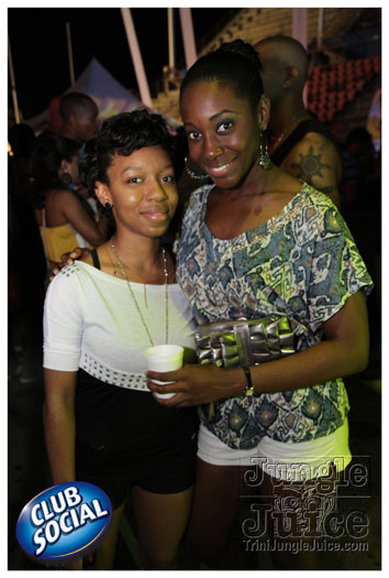 tribe_ice_2012_jan7-047