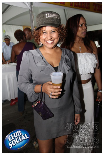 tribe_ice_2012_jan7-093