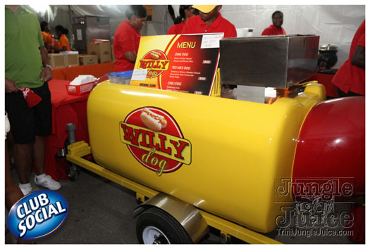 tribe_ice_2012_jan7-095