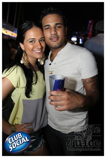 tribe_ice_2012_jan7-097