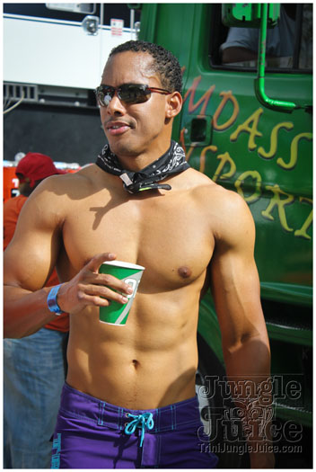 tribe_mas_monday_2012_part3-097