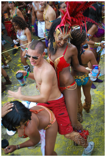 tribe_mas_tuesday_2012_part6-164