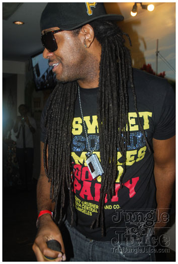 unplugged_tuesdays_nov6-029