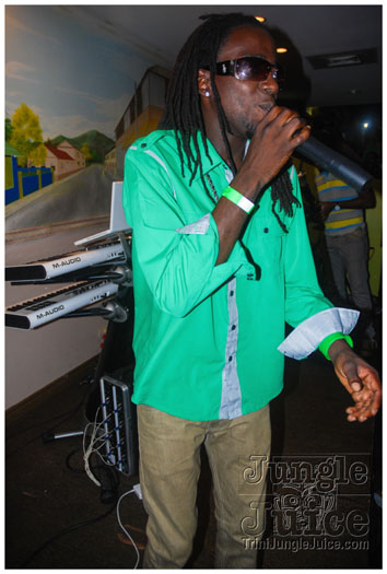 unplugged_tuesdays_oct2-004