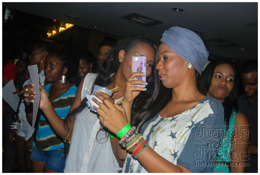 unplugged_tuesdays_sep25-011