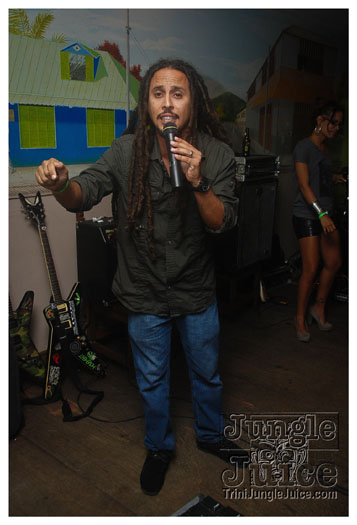 woodford_cafe_unplugged_apr24-003