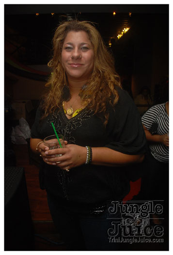 woodford_cafe_unplugged_apr24-020