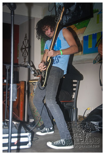 woodford_cafe_unplugged_apr24-021