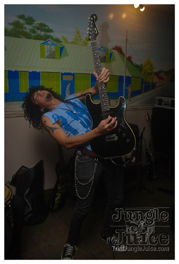 woodford_cafe_unplugged_apr24-025