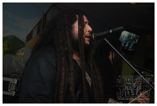 woodford_cafe_unplugged_apr24-040