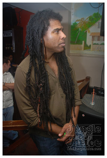 woodford_cafe_unplugged_apr24-049