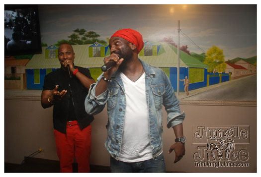 woodford_cafe_unplugged_apr3-028