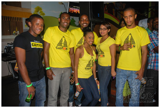 woodford_cafe_unplugged_jul10-002