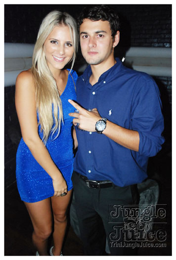 zen_launch_2012_aug23-071