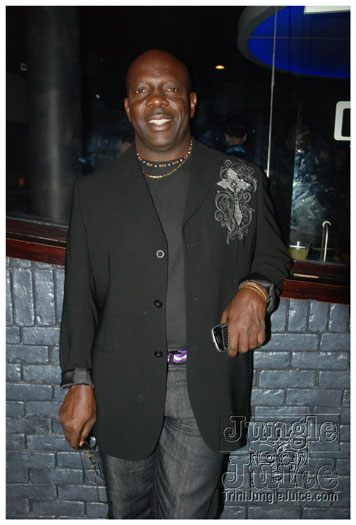 zen_launch_2012_aug23-080