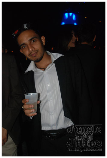 zen_launch_2012_aug23-123