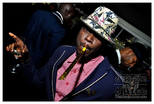 busspepper_skyfall_dec31-0018