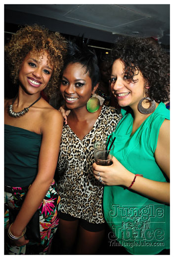 cuchi_la_la_2012_dec8-013