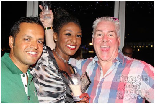 shipwrecked_2012-003