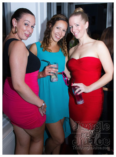 shipwrecked_2012-007