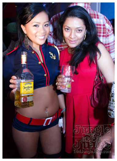 shipwrecked_2012-039