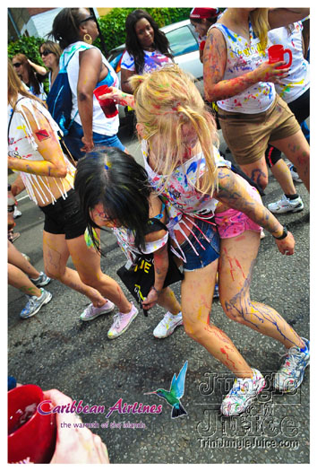 triniposseuk_colours_2012-015