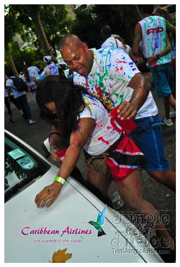 triniposseuk_colours_2012-021