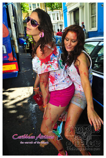 triniposseuk_colours_2012-041