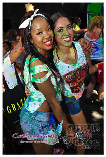 triniposseuk_colours_2012-042