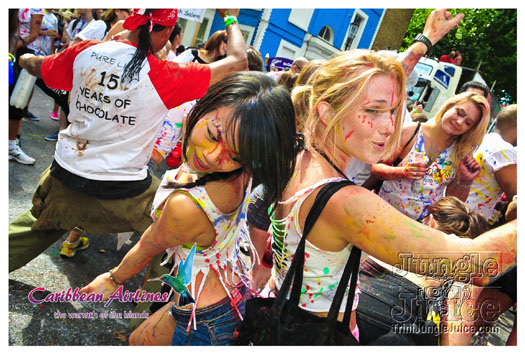 triniposseuk_colours_2012-049