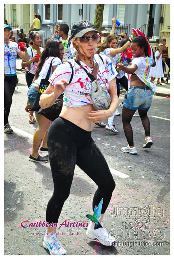 triniposseuk_colours_2012-062