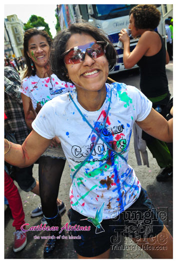 triniposseuk_colours_2012-064