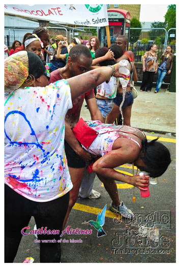 triniposseuk_colours_2012-081