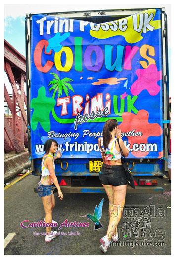 triniposseuk_colours_2012-089