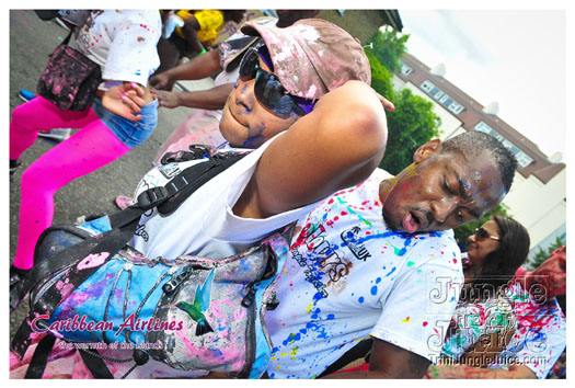 triniposseuk_colours_2012-116