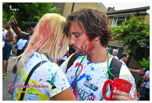 triniposseuk_colours_2012-129