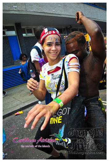 triniposseuk_colours_2012-142