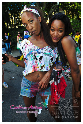 triniposseuk_colours_2012-156