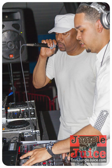 14th_annual_wear_white_2013-001