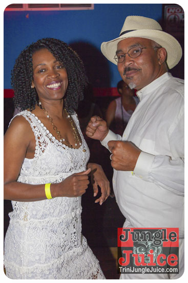 14th_annual_wear_white_2013-005