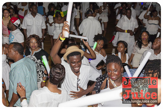 14th_annual_wear_white_2013-066