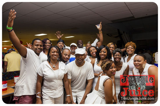 14th_annual_wear_white_2013-134