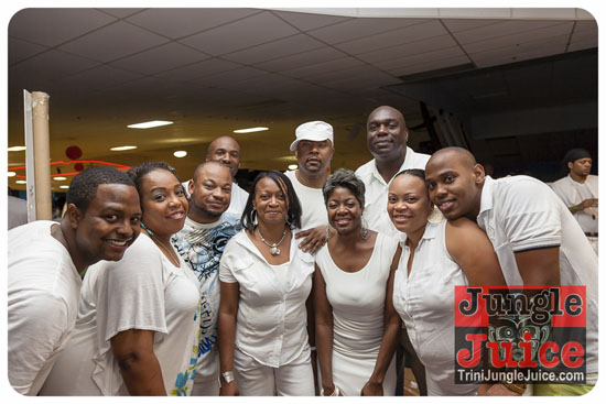 14th_annual_wear_white_2013-135