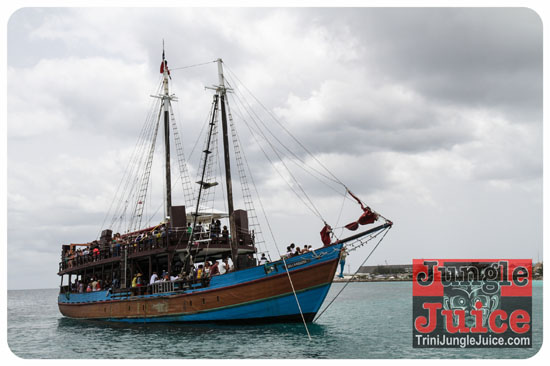 booze_cruise_2013-006