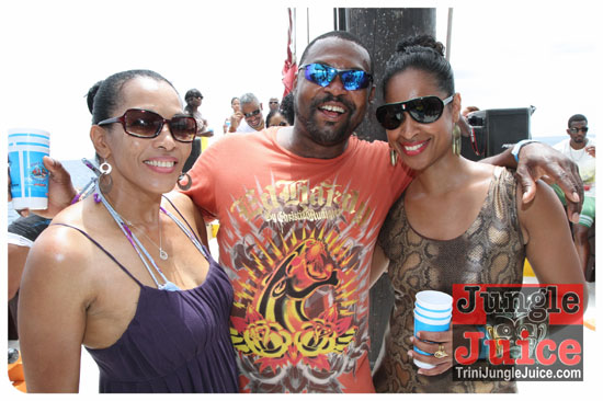 booze_cruise_2013-012