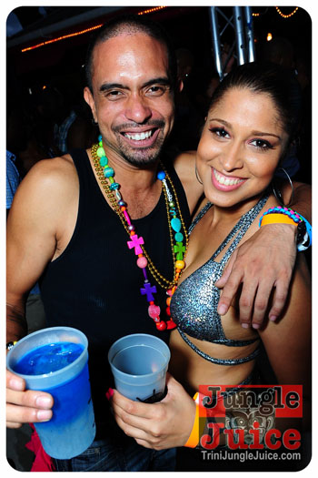 booze_premium_2013_pt1-046