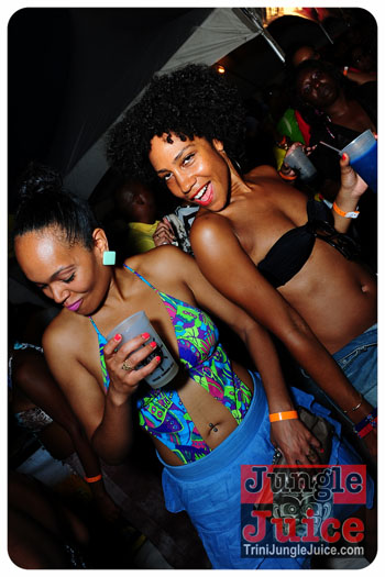 booze_premium_2013_pt1-066